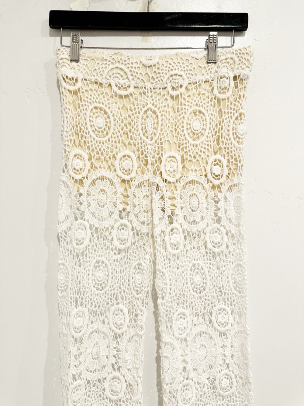 Nightcap Cream Crochet Flared Pants Size 2 - Picture 2 of 8